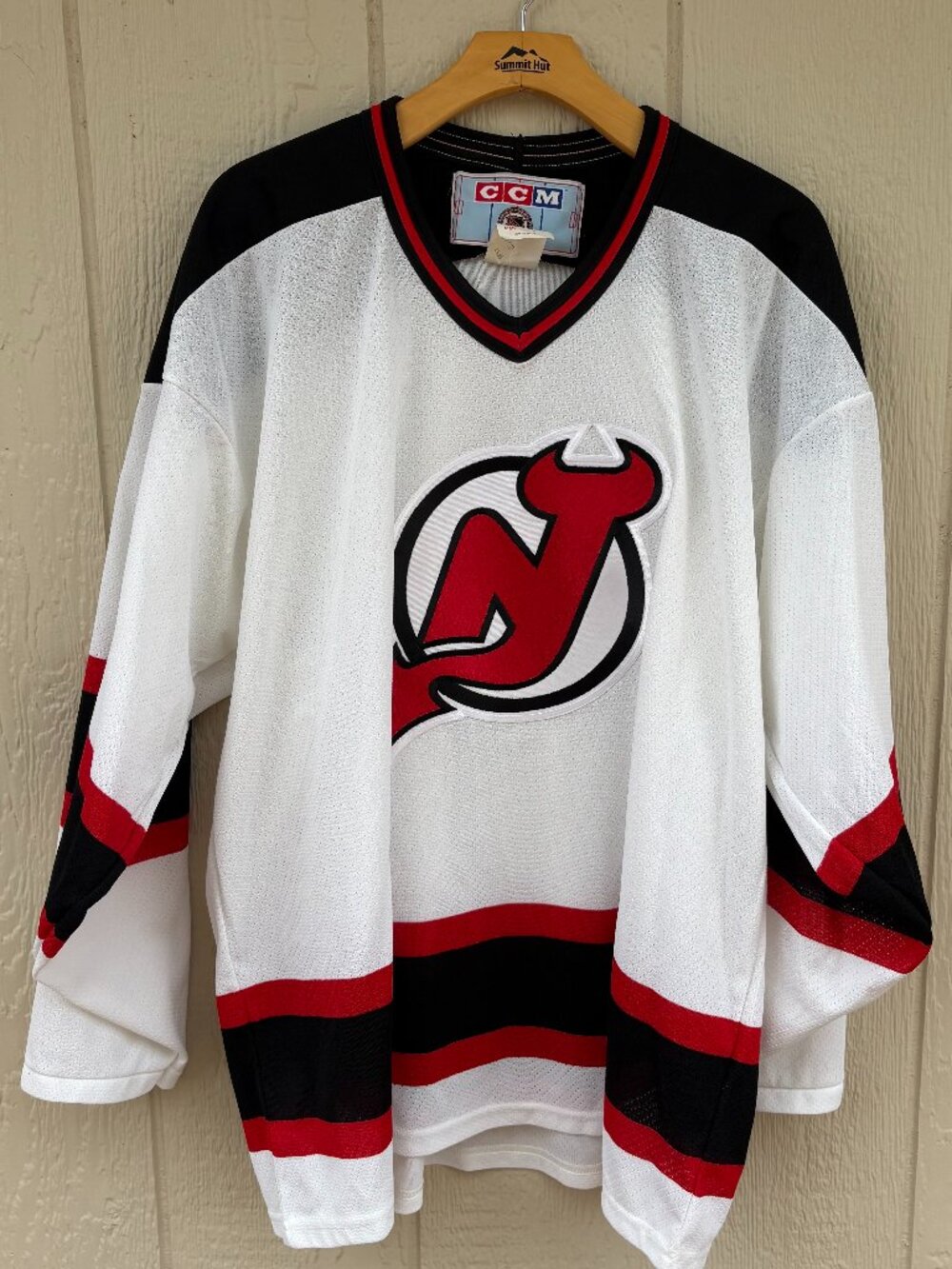Vintage New Jersey Devils CCM Hockey Jersey Men's Large White Retro 90s Sports
